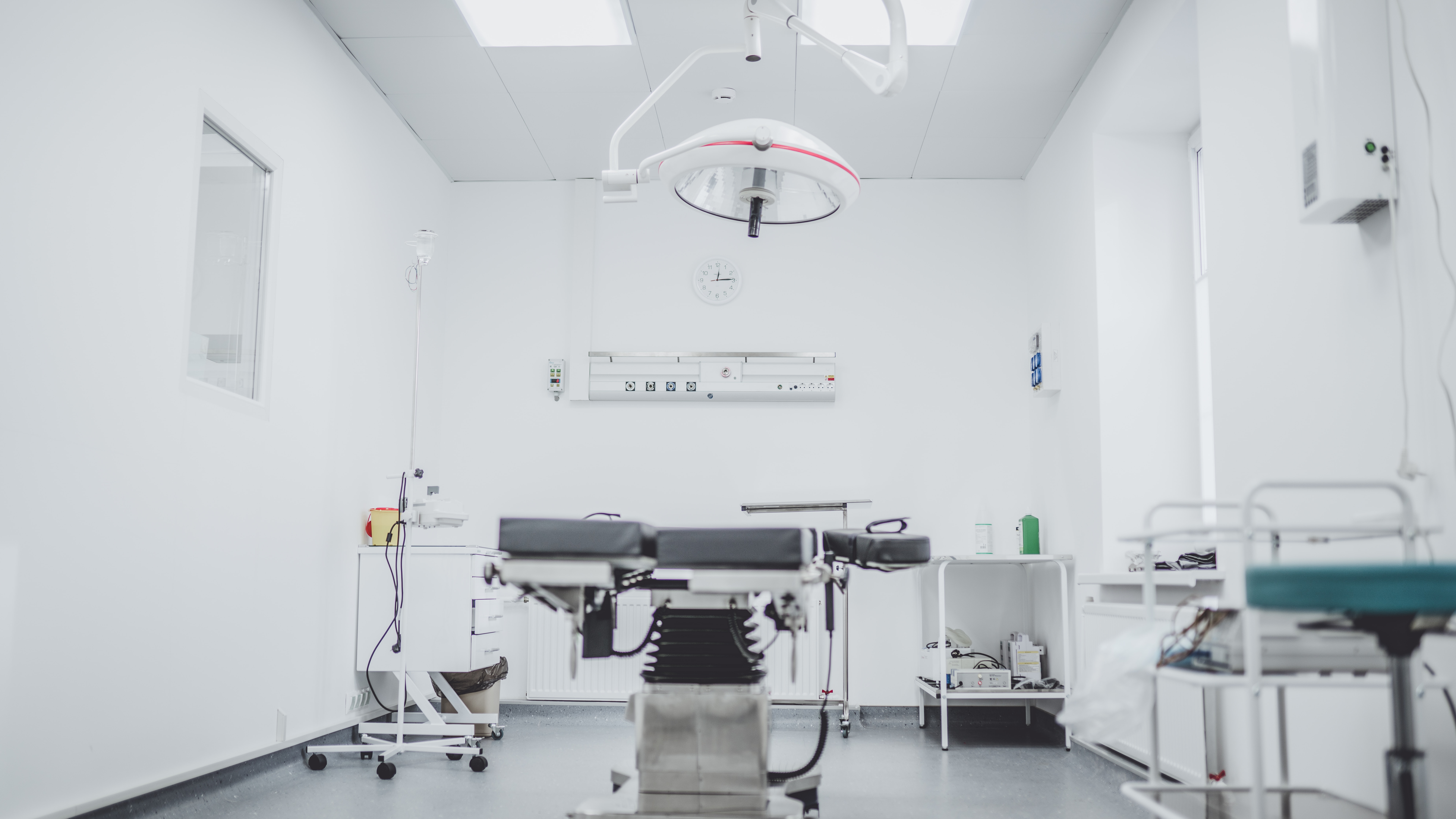 Healthcare & labs equipment and infrastructure